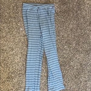 loose fitting pajama pants with tie